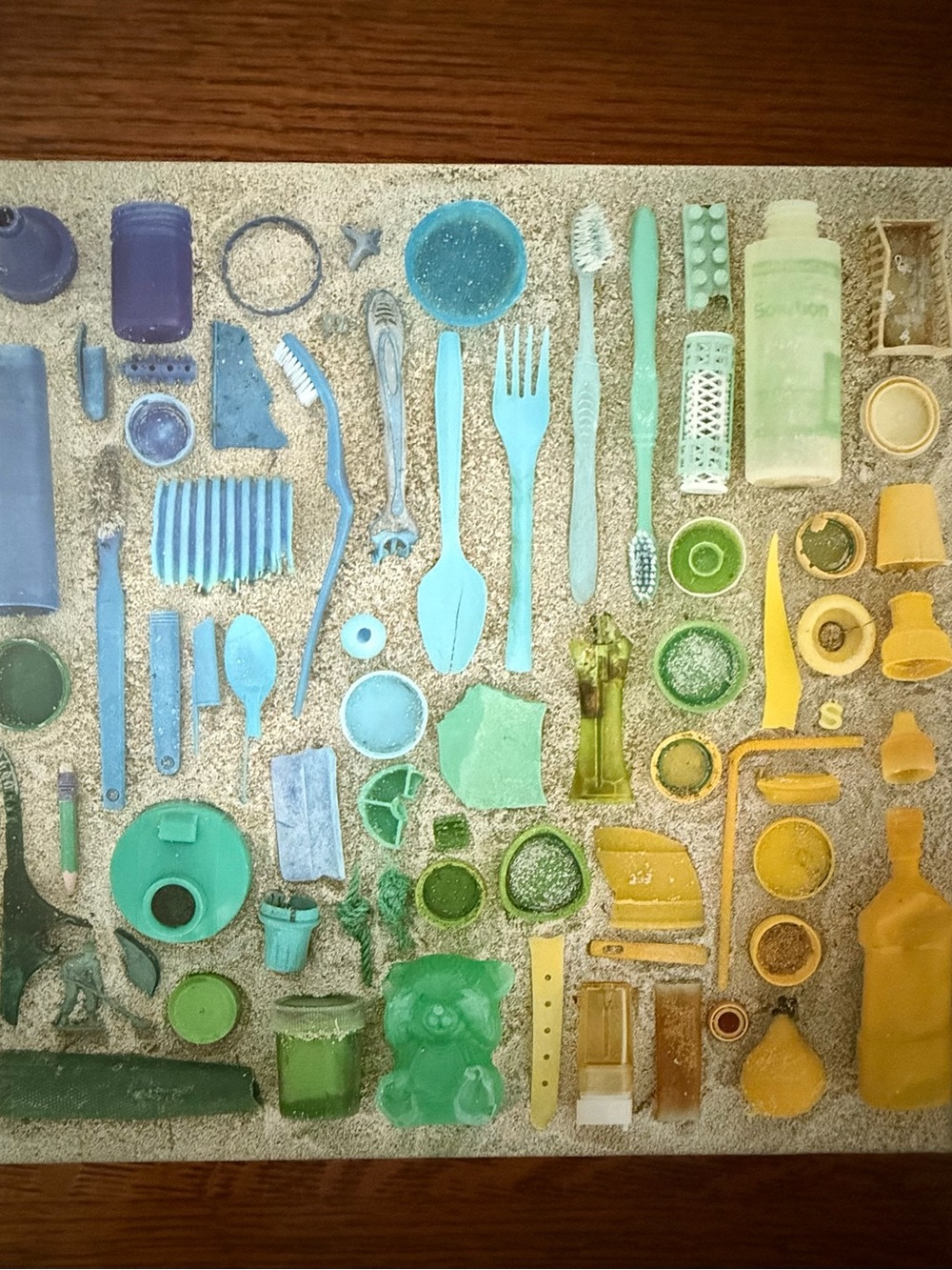 Genuine Fred Beach Trash 500 Piece Puzzle Complete Emily Blincoe